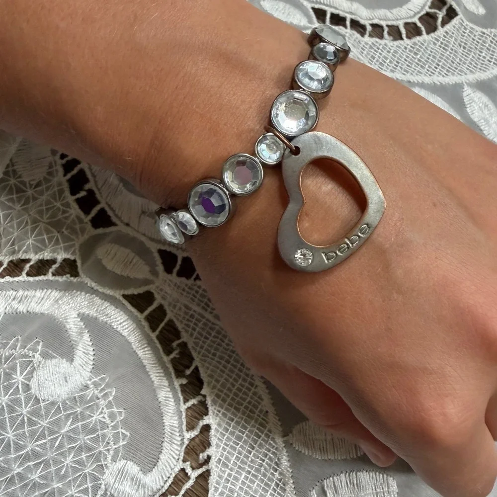 Y2K Mcbling Bebe Silver Tone Crystal Stretch Bracelet with Open Heart Charm Logo